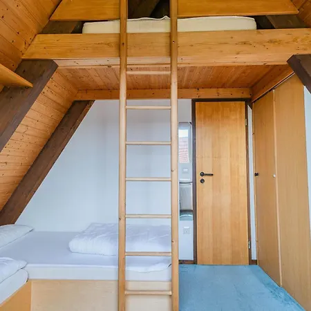 Ferienwohnpark Nurdachhaus Typ 8 Casa de Férias Immenstaad am Bodensee